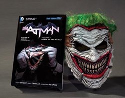 تصویر  Batman: Death of the Family Book and Joker Mask Set